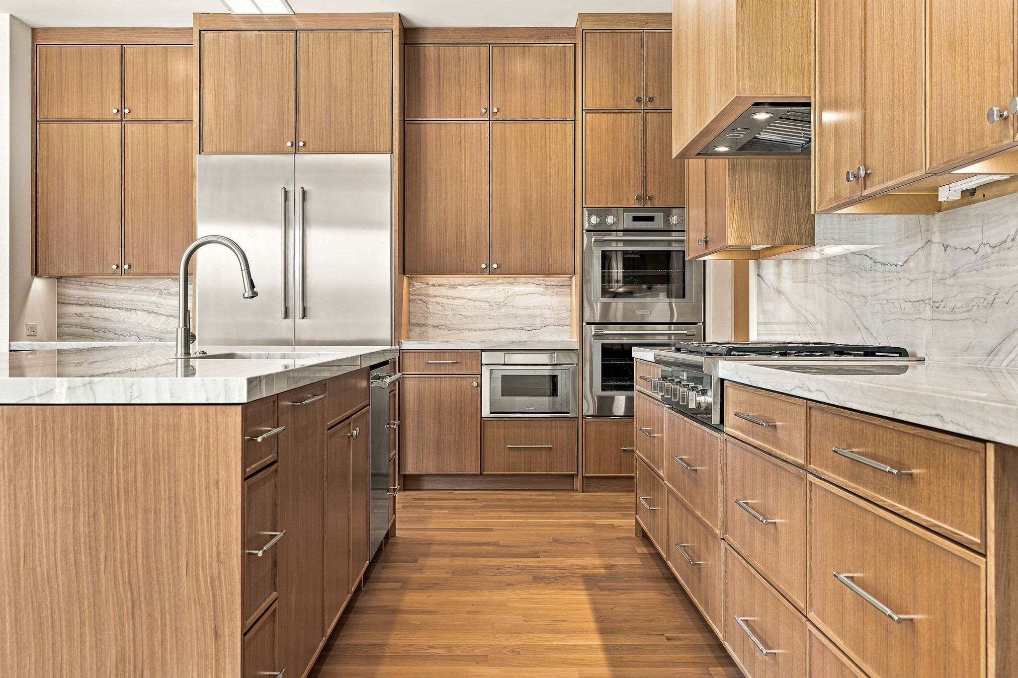 7407 Robin Road - Chef's Kitchen