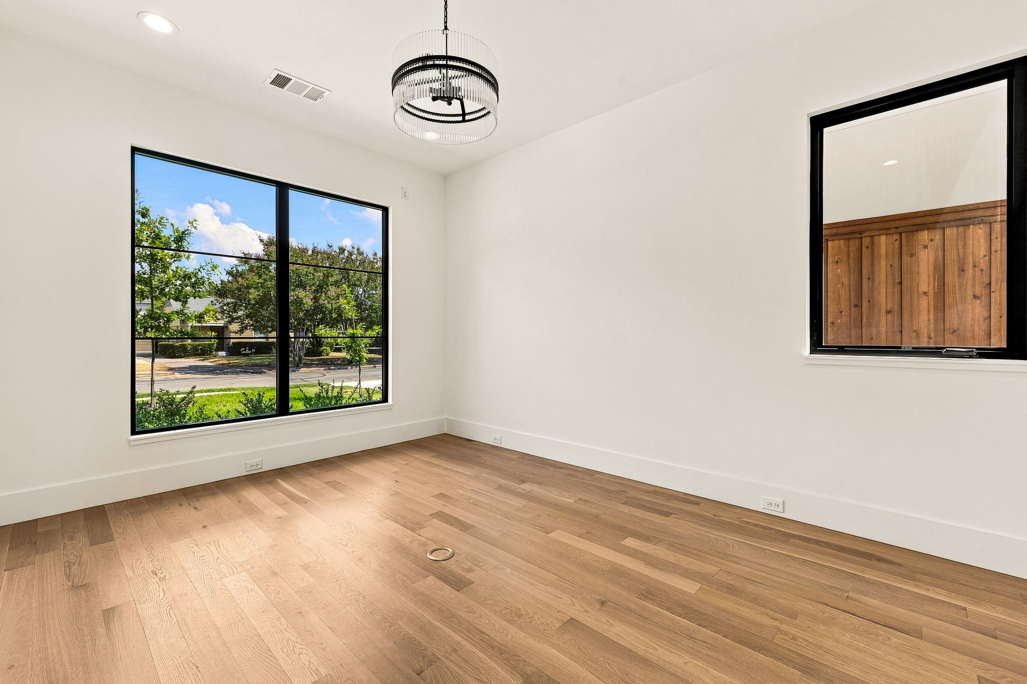 7407 Robin Road - Study