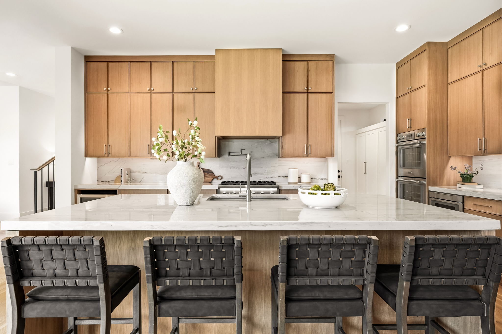 7714 Morton Street - Kitchen Island
